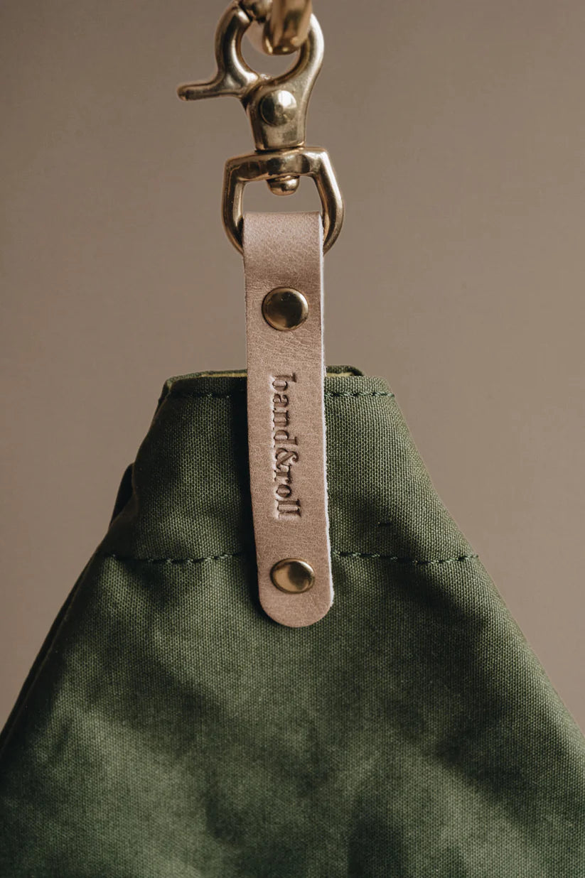 Band&Roll %uyum_store% Dog Treat Bag | Green